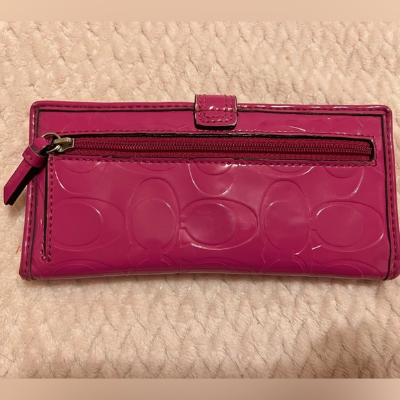 SOLD Coach Rectangular Fuchsia Wallet - Picture 3 of 11